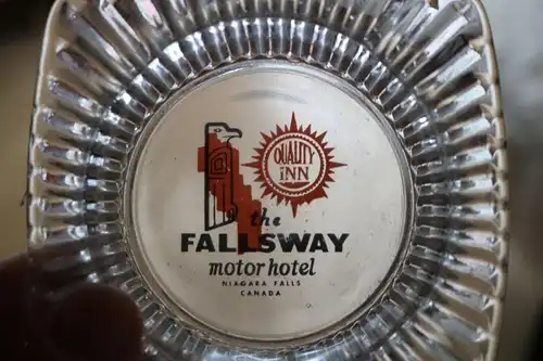 alter Aschenbecher - Werbung the Fallsway motor hotel Canada  - Alter ??