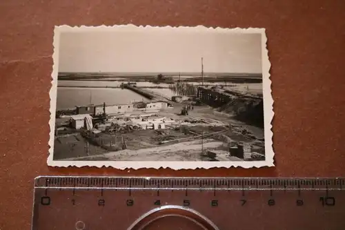 altes Foto zerstörte Brücke über die Weichsel - Raum Warschau ?? 1944