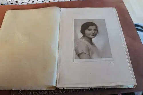 tolles altes Foto - Portrait einer hübschen Frau - 20-30er Jahre - Dresden