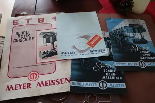 vers. Produkteblätter und Preislisten - Rudolf Meyer Meissen -  30-50er Jahre 