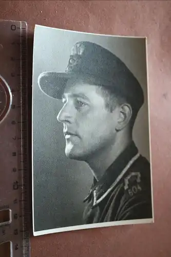 tolles altes Foto - Portrait eines Soldaten Feldmütze - Litze mit 604 ?  Inf.Reg