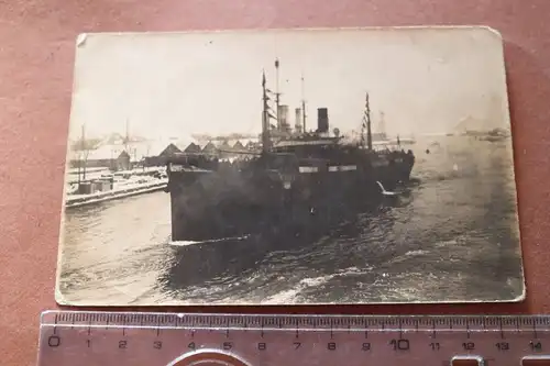 tolles altes Foto - Passagierschiff aus England in Wilhelmshaven ? 1910-20 ??