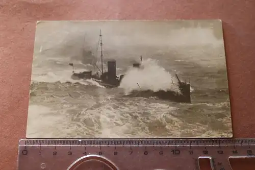 tolles altes Foto - Kriegsschiff bei hohem Wellengang Wilhelmshaven 8. Halbflott