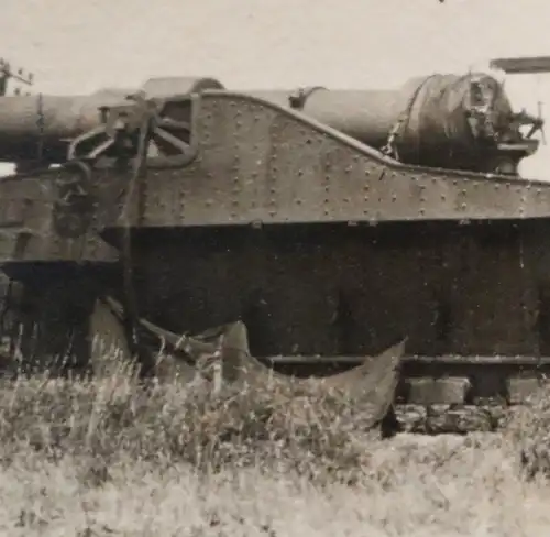 tolles altes Foto  französisches   Eisenbahngeschütz 34cm