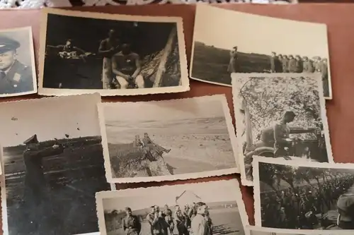 19 alte Fotos eines Soldaten 