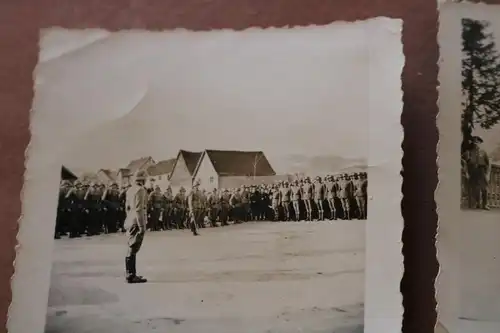 zwei tolle alte Fotos - Soldaten angetreten - Ort ???