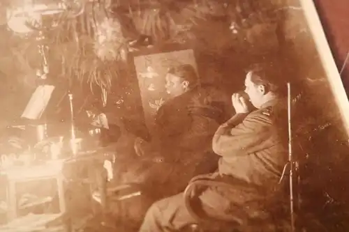 tolles altes Foto -  Frühjahr 1899 - Familie im Wohnzimmer - Nürnberg Badstrasse