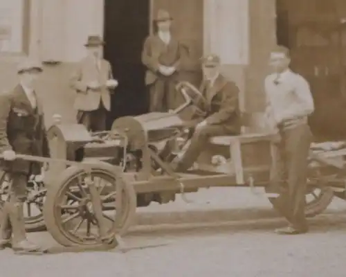 tolles altes Foto  Ford Werkstatt - 1910-20 ??? Ort ???