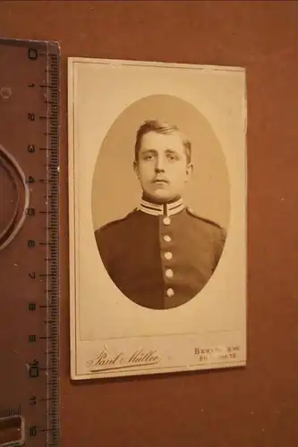 tolles altes CDV Foto - Portrait eines Soldaten - Berlin (3)