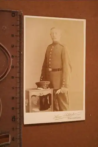 tolles altes CDV Foto - Portrait eines Soldaten - Magdeburg