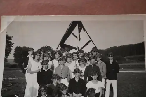 tolles altes Foto - Kinder mit Eichenkränzen auf dem Kopf - Sieger ? Turnerbund