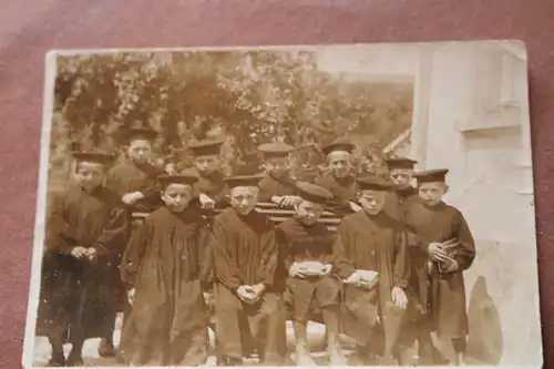 tolles altes Foto - Jungs, Knaben in Schuluniformen ?? 1900-1910 ?