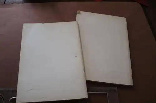 zwei alte Hefte Verfassung der DDR  1970