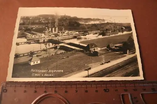 tolle alte Fotokarte - Holtenauer Schleussen mit Kriegsschiff drin 
