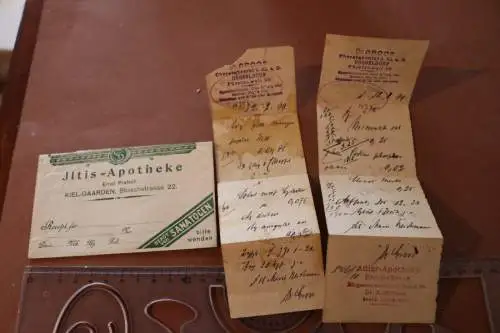 toller alter Apothekenumschlag Iltis-Apotheke Kiel mit zwei Rezepten von 1899 dr