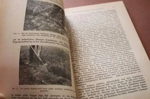 tolles altes Buch - Selbstversorger-Gartenbau - Höchsterträge durch Mischkultur