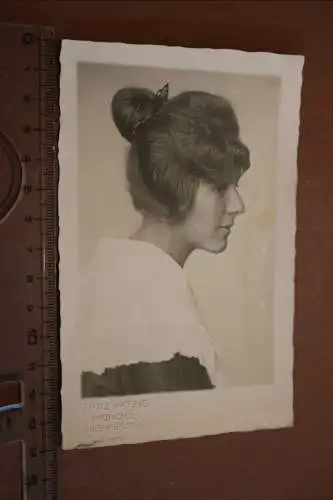 tolles altes Foto  Portrait einer hübschen Frau - 1910-20 ?? München