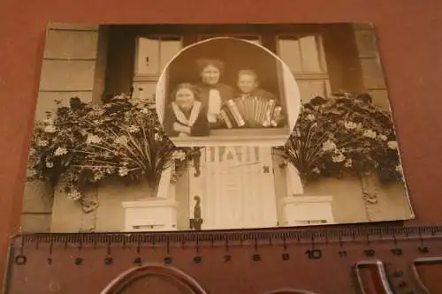 Tolles altes Foto - Fotomontage  Familie vergrößert - 1914