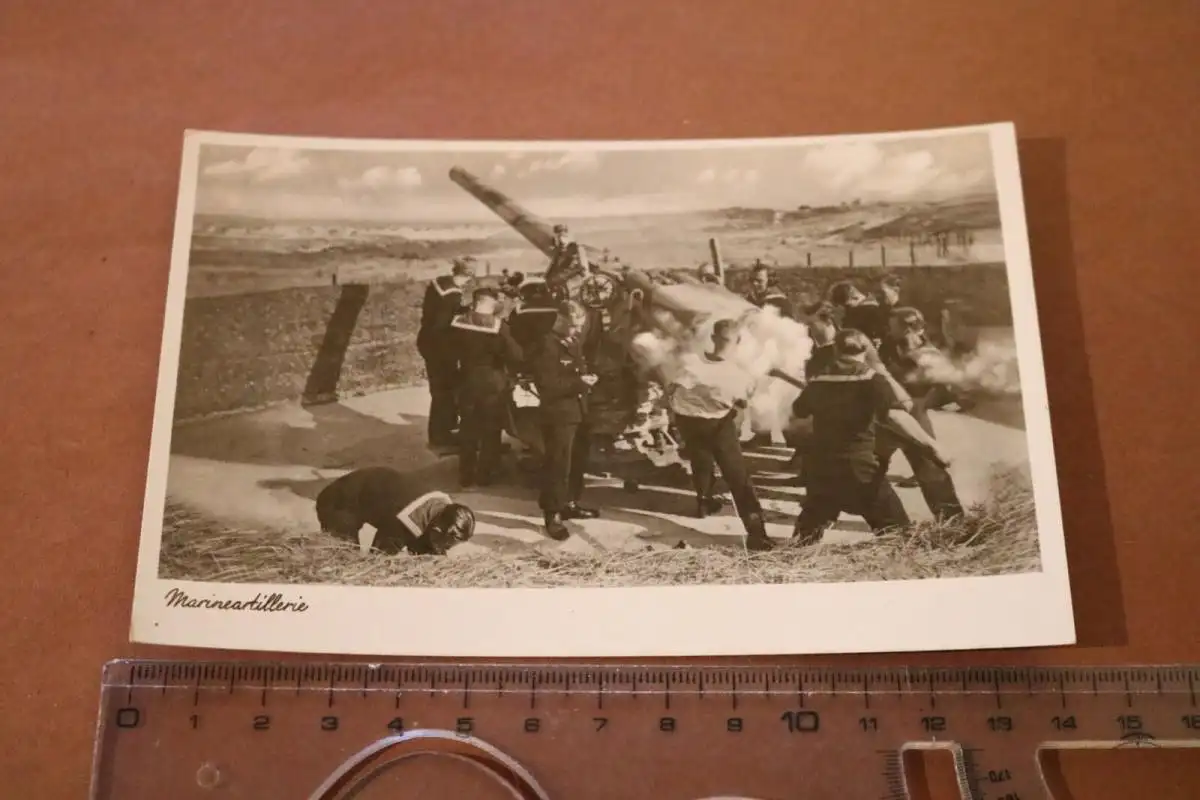 tolle alte Karte Marineartillerie - Mannschaft mit Geschütz 