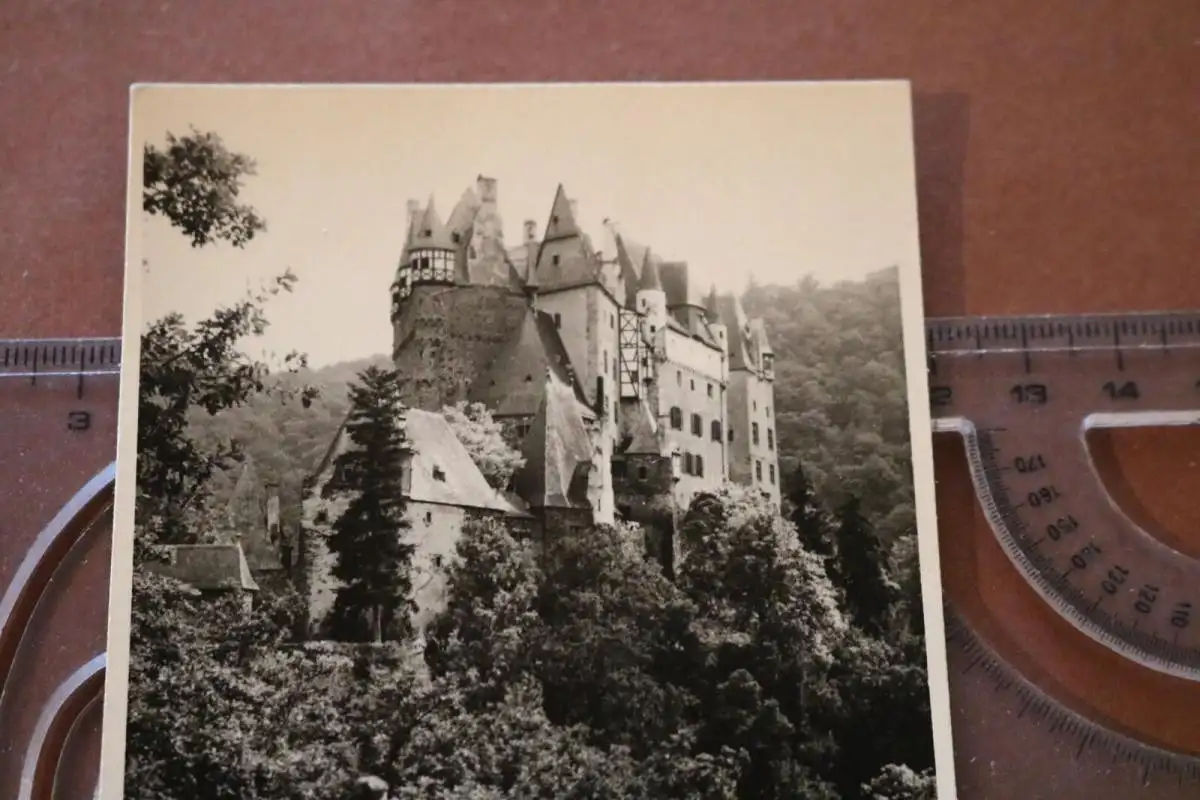 tolles altes Foto - Burg Eltz   30-40er Jahre ?