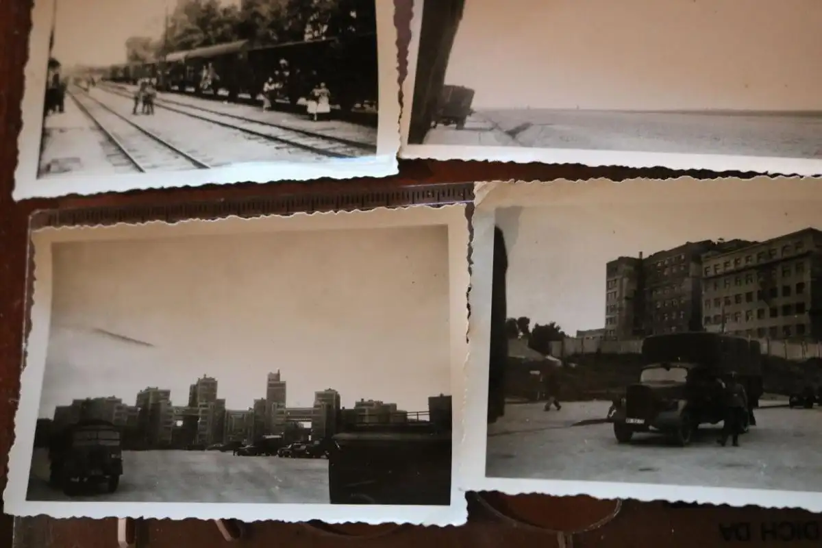 21 alte Fotos Soldaten , Lübeck 1942 ?? zerstörte Gebäude - Markmann u Meyer  ?