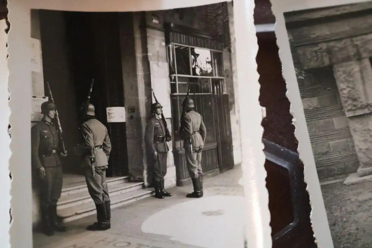 38 alte Fotos - Soldaten - frz. Gefangene - Paris - Frankreich