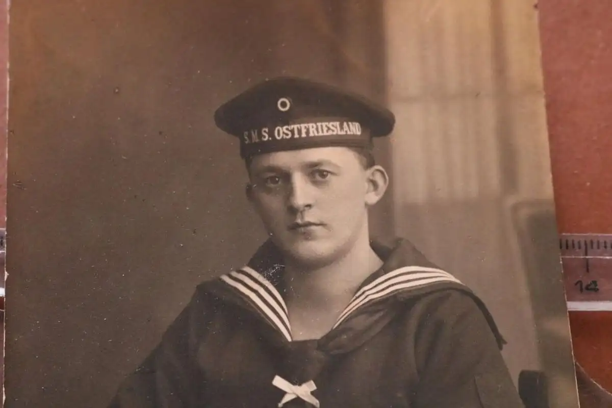 tolles altes Foto - Portrait eines Matrosen der SMS Ostfriesland - Wilhelmshaven