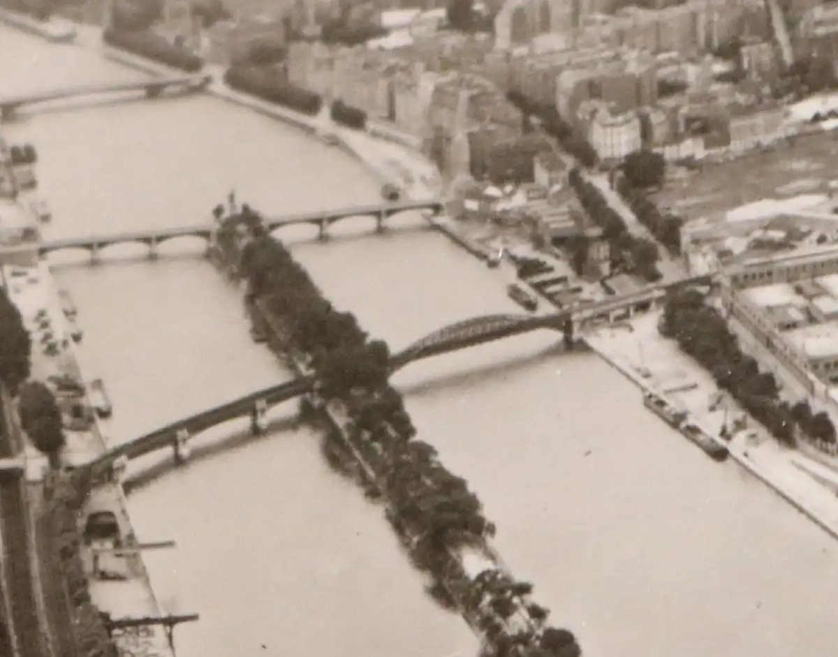 tolles altes Foto - Luftaufnahme von Paris - 40er Jahre