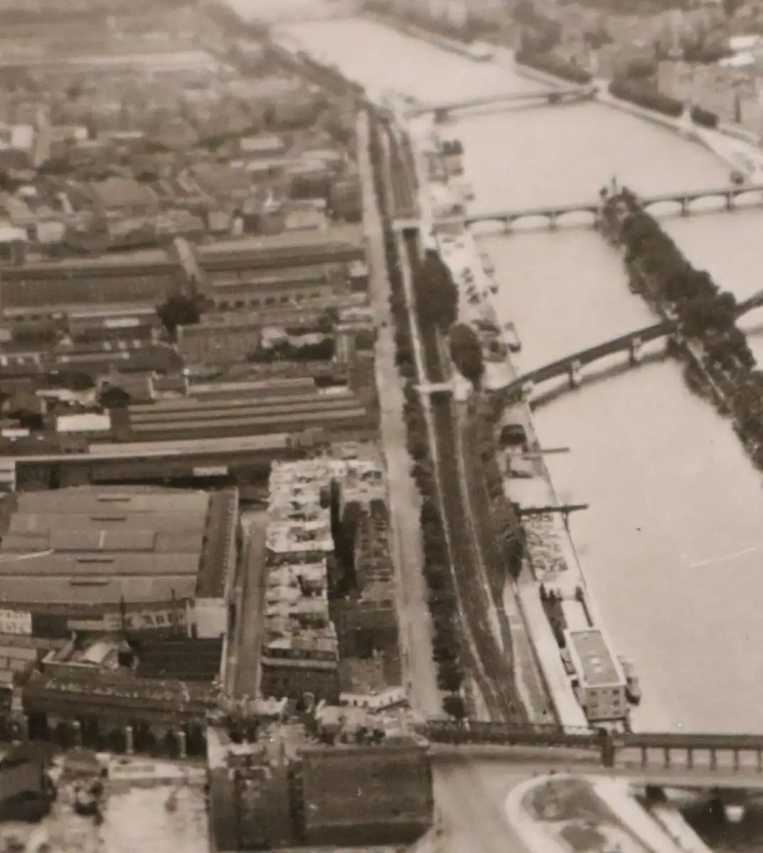 tolles altes Foto - Luftaufnahme von Paris - 40er Jahre 
