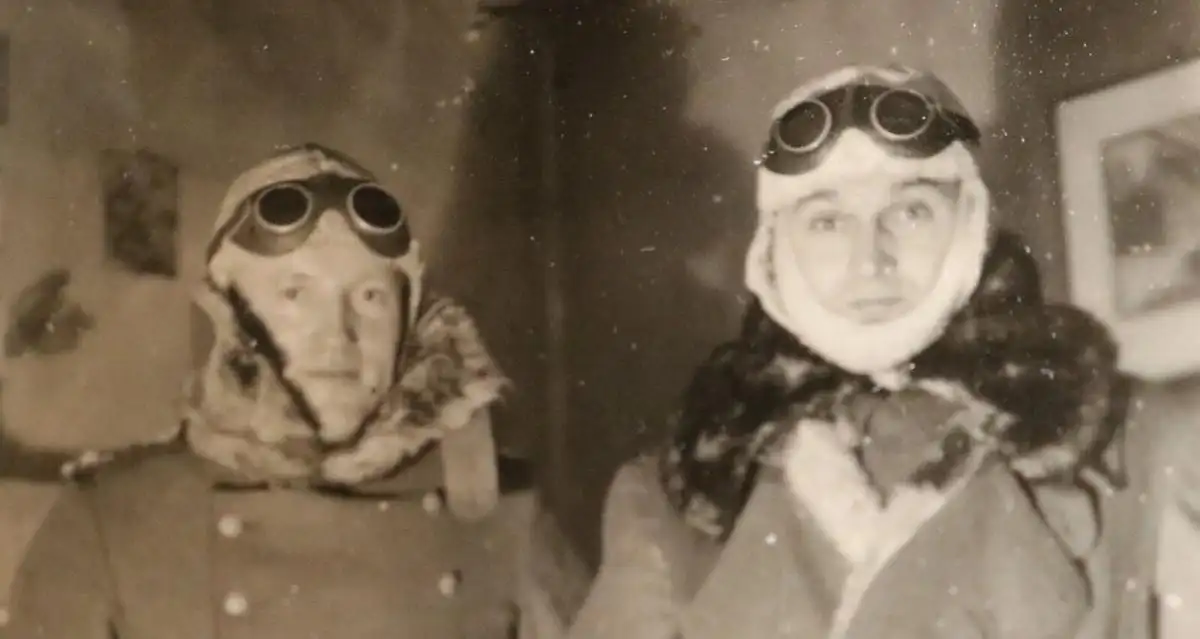 altes Foto - zwei Soldaten - Winterkleidung - Januar 1943