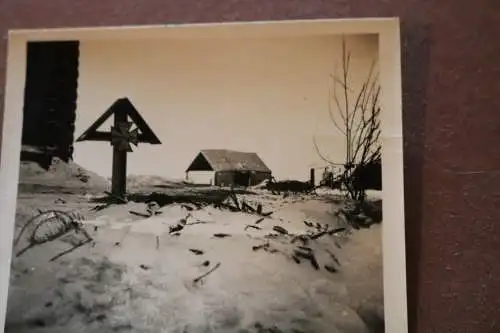 altes Foto -Soldatengrab - rückseitig beschrieben  1941