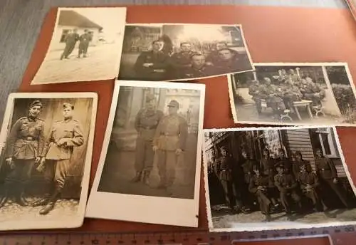sechs tolle alte Fotos - vers Gruppen Soldaten