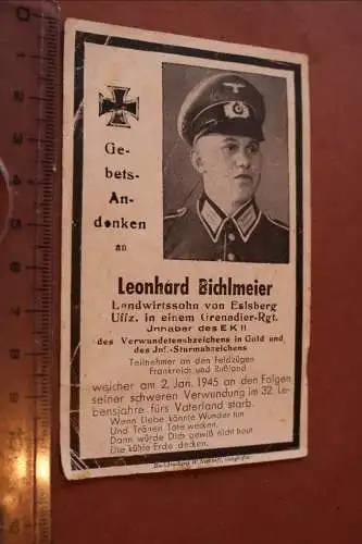 altes Sterbebild eines SOldaten mit Verw.Abz. in Gold, Ek II gefallen 1944/45 