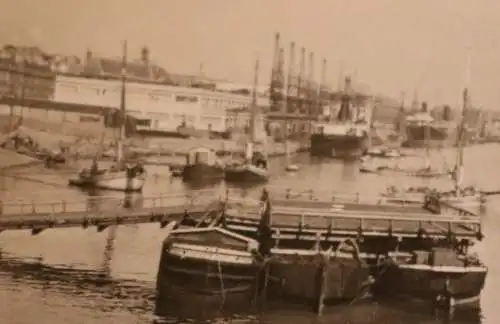 altes Foto -  Hafen von Bordeaux 1941