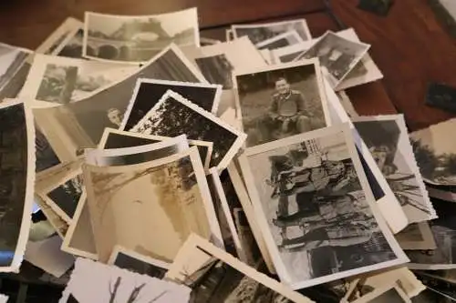 220 alte Fotos Soldaten - vers. Einheiten - West Ostfront usw. 