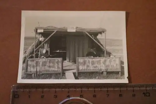 tolles altes Foto - Unterstand ?? im Nirgendwo - Erholungsheim zum müden Krieger