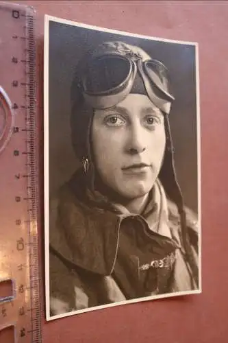 tolles altes Portrait eines Piloten ?? Luftwaffe Lederhaube - Königsberg