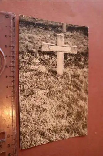 altes Foto - Grabkreuz eines OG - STAA ??  1945