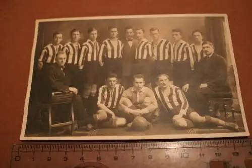 tolles altes Foto - Fußball-Mannschaft -  Forchheim - 20-30er Jahre