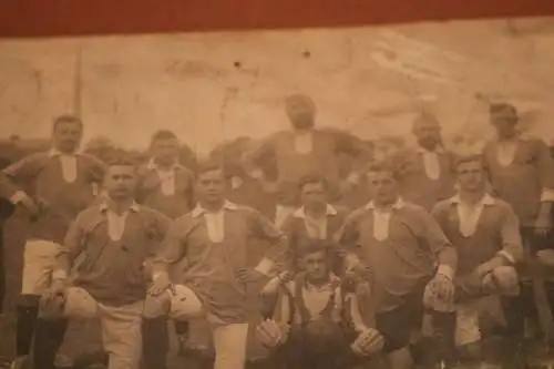 tolles altes Foto - Fußball-Mannschaft - Forchheim - 20-30er Jahre