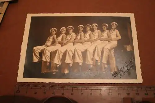tolles altes Foto - Gruppe Tänzerinnen Maskenball i. Kulturverein 1933 Nürnberg
