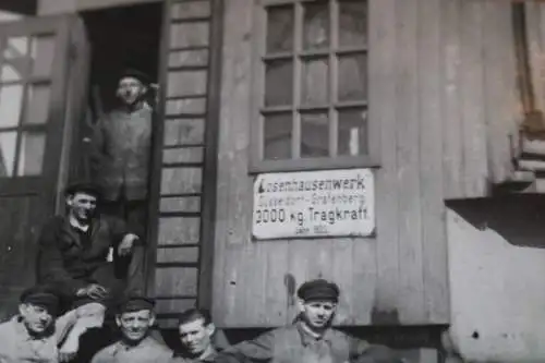 altes Foto - Gruppe Arbeiter Losenhausenwerk - 1922 ?? Kran ??