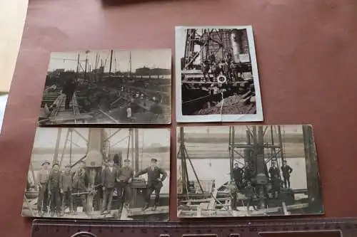 vier tolle alte Fotos - Männer und Holzramme - Bau Kanal ??? Hafen ??