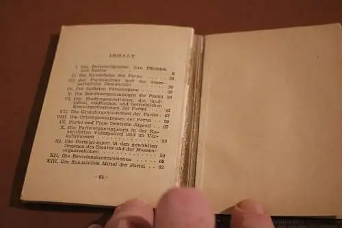 Kleines Buch - Statut der SED von 1954