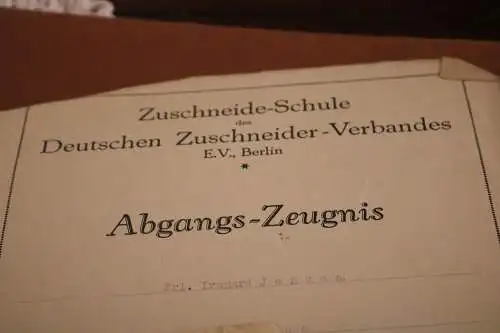 tolles altes Zeugnisheft Ernestinenschule Lübeck 1906 und weitere Papiere