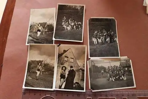 sechs alte Fotos - Frauen-Fußball Mannschaft ??? 40-50er Jahre ???