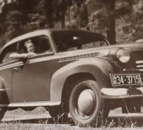 zwei tolle altes Fotos + Negative - Oldtimer Opel  Olympia ? 50er Jahre 