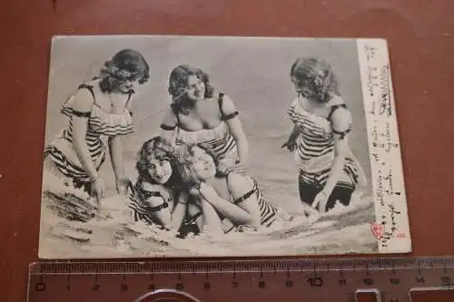 tolle alte Karte -  hübsche Frauen in Badeanzügen Niederlande 1904 
