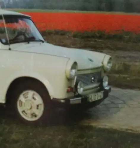 tolles altes Farbdia -  Oldtimer Trabant , Trabbi