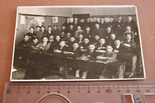tolles altes Foto - Schulklasse - Knabenschule  20-30er Jahre ??